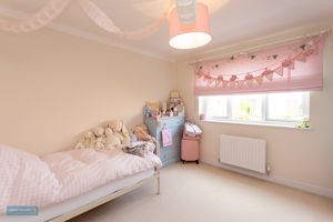Bedroom- click for photo gallery